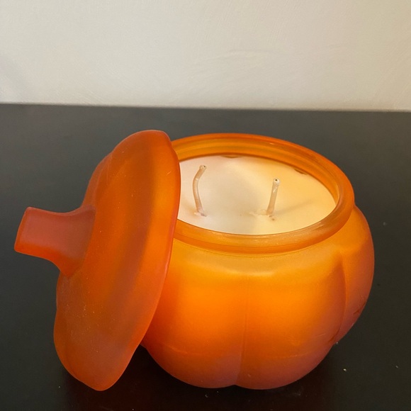Huntington Home Frosted Glass Pumpkin Candle - Picture 3 of 4
